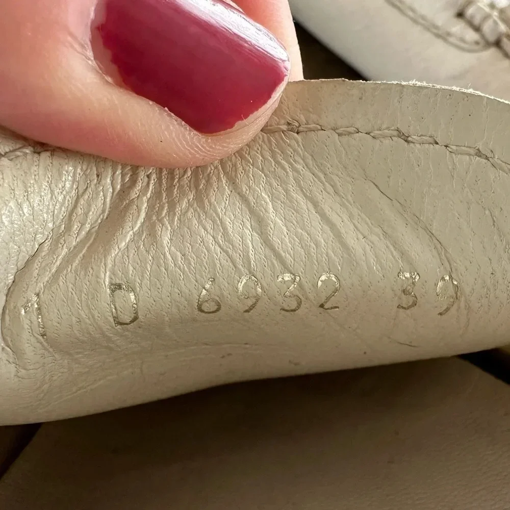 Prada ⭐️new poshmark